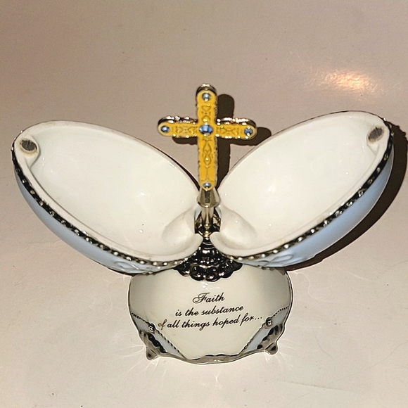 ARDLEIGH ELLIOT EGG MUSIC BOX AMAZING GRACE BLESSINGS OF FAITH ETERNAL EASTER - Picture 1 of 10
